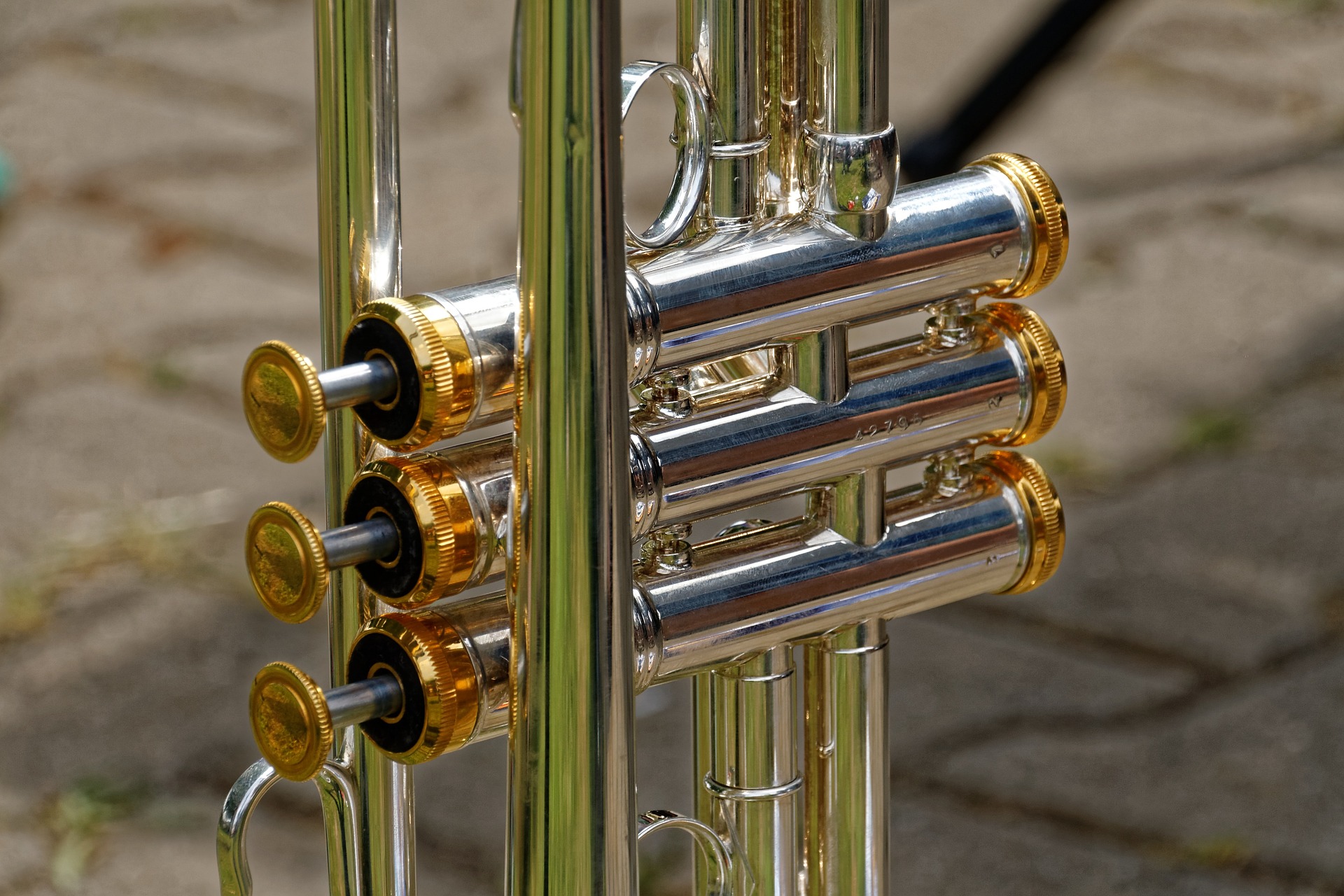 instrument-843046_1920